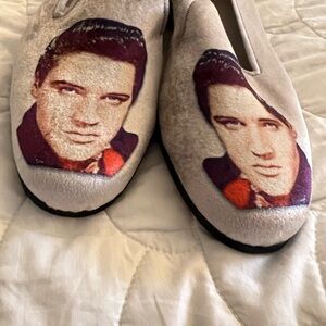 NEVER WORN Stubbs and Wootton Elvis Slippers Size 8